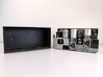 30 Watt Sender a datiert 1944 ( Panzerfunk ) Originallack, Funktion nicht geprüft