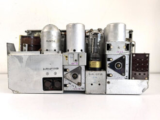 30 Watt Sender a datiert 1940 ( Panzerfunk ) Frontplatte Originallack, Gehäuse alt überlackiert, Funktion nicht geprüft