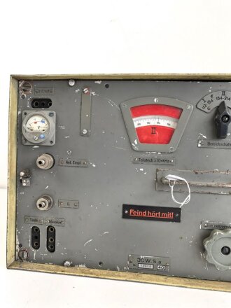 30 Watt Sender a datiert 1940 ( Panzerfunk ) Frontplatte Originallack, Gehäuse alt überlackiert, Funktion nicht geprüft