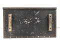 100 Watt Sender Wehrmacht datiert 1944. Originallack, mit nummerngleichem Deckel. Funktion nicht geprüft