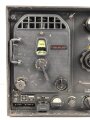 100 Watt Sender Wehrmacht datiert 1944. Originallack, mit nummerngleichem Deckel. Funktion nicht geprüft