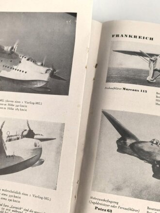 "Die Kriegsflugzeuge Deutschlands Englands und Frankreichs" datiert 1939. 26 Seiten, über DIN A5