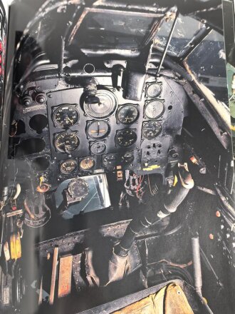 "Im Cockpit - Jagd- und Kampfflugzeuge des II. Weltkriegs" 176 Seiten, DIN A4