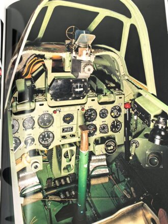 "Im Cockpit - Jagd- und Kampfflugzeuge des II. Weltkriegs" 176 Seiten, DIN A4