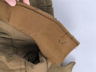 III.Reich, Mantel wohl für Angehörige der SA. Mittelbrauner Kragen, die Effekten und umlaufende kordel abgetrennt. Getragenes Stück