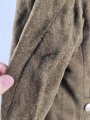 III.Reich, Mantel wohl für Angehörige der SA. Mittelbrauner Kragen, die Effekten und umlaufende kordel abgetrennt. Getragenes Stück