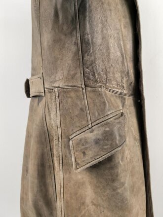 Leder Mantel wie Wehrmacht. Eventuell Eigentumstück ? Guter Gesamtzustand