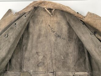 Leder Mantel wie Wehrmacht. Eventuell Eigentumstück ? Guter Gesamtzustand