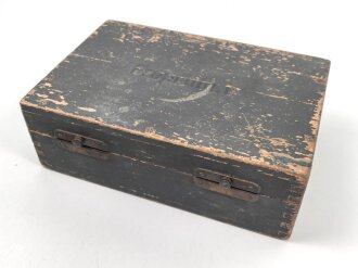 Transportkasten zum Frequenzprüfgerät b der Wehrmacht. Originallack