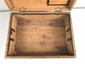 Luftwaffe, Zubehörkasten Steckmast Ln 20460. Originallack, Maße 48 x 67 x 26cm