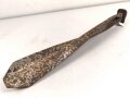 Bodenanker für Abspannung Kurbelmast / Steckmast der Wehrmacht. Gesamtlänge 51cm. Ungereinigtes, narbiges Stücj