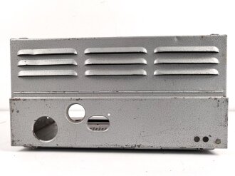 Gehäuse für Luft-Boden Einheitsempfänger E52 " Köln" der Luftwaffe. Neuzeitlich überlackiert