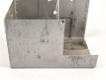 Abschirmblech zur Baugruppe zum Luft-Boden Einheitsempfänger E52 a " Köln" der Luftwaffe.