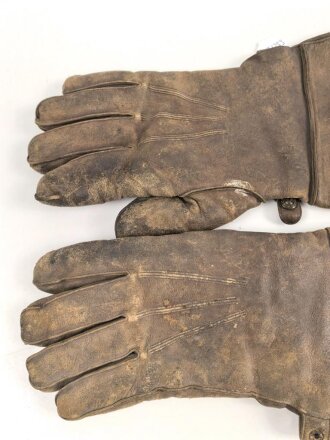 Luftwaffe , Paar Lederhandschuhe für Angehörige des fliegenden Personal. Stärker getragen, die Druckknöpfe defekt