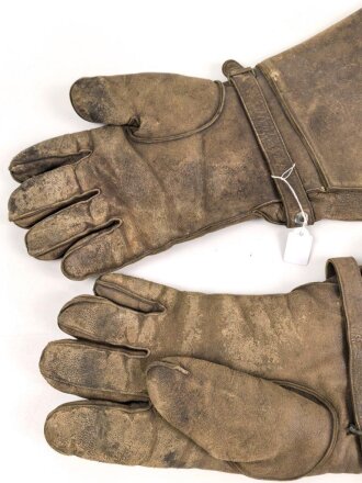 Luftwaffe , Paar Lederhandschuhe für Angehörige des fliegenden Personal. Stärker getragen, die Druckknöpfe defekt