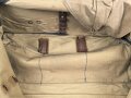 Luftwaffe, Kleidertasche für fliegendes Personal. gebraucht, alle Reissverschlüsse gängig.