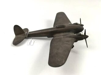 Schweres Flugzeugmodell aus Messing, Spannweite 32cm