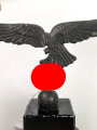 Luftwaffenadler als Tischdekoration. Zink versilbert, Flügelspannweite 17,5cm