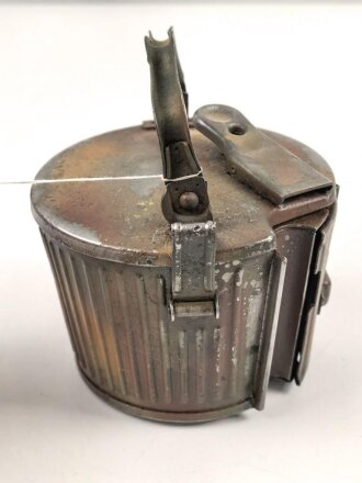 Gurttrommel 34 Wehrmacht. Hersteller wc43, neuzeitlich lackiertes Stück