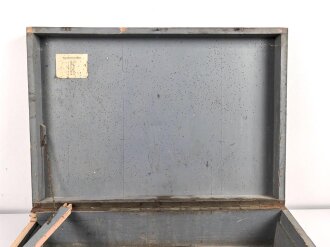 Luftwaffe, Transportkasten Modell für Fliegererkennungsdienst Fl Üb 94-003. Originallack, grob gereinigt. maße 54 x 77 x 20