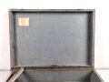 Luftwaffe, Transportkasten Modell für Fliegererkennungsdienst Fl Üb 94-003. Originallack, grob gereinigt. maße 54 x 77 x 20