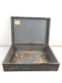 Luftwaffe, Transportkasten Modell für Fliegererkennungsdienst Fl Üb 94-003. Originallack, grob gereinigt. maße 54 x 77 x 20
