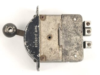 Luftwaffe, Luftschrauben Verstellschalter 9-9502 B. Originallack, Funktion nicht geprüft