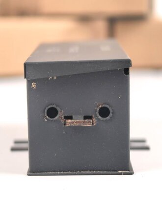 Luftwaffe , Widerstandskasten Gerät 9-5304 A-2 . Ungebraucht, sie erhalten ein ( 1 ) Stück aus der originalen Umverpackung