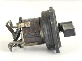 Luftwaffe Fl 22559-2 Hauptschalter für Kurssteuerung, leicht defekt
