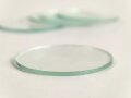 Glasscheibe für ein Anzeigegerät der Luftwaffe. Durchmesser 51mm. Neuzeitliche Fertigung, sie erhalten ein ( 1 ) Stück