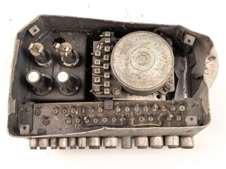 Luftwaffe , Schalt- und Verteilerkasten SVK   2-17. Anfordererzeichen Fl 47261. Michel Werke Augsburg. Ungereinigter Dachbodenfund