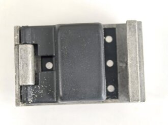 Luftwaffe , 10 Stück Reihentrennstecker " 14 MIN 265 60" in originaler Umverpackung der " Michel-Werke Augsburg"  Ungereinigter Dachbodenfund
