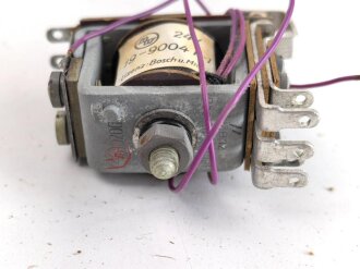 Luftwaffe , Magnetschalter 19-9004 K-1, Hersteller Michel Werke Augsburg. Original verpacktes Stück aus Dachbodenfund