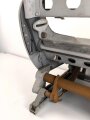 Luftwaffe Flugzeugsitz aus Leichtmetall. Gestrahlt und zum Teil lackiert, der Boden gespachtelt. Für mich leider nicht konkret Zuzuordnen