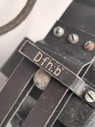 Doppelfernhörer b datiert 1945 (Ausführung für Fahrzeuge ) Gummimuscheln fehlen, Funktion nicht geprüft