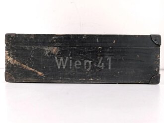 Transportkasten für ein Minensuchgerät Wien 41 der Wehrmacht, Originallack, ungereinigtes Stück