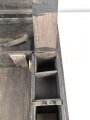 Transportkasten für ein Minensuchgerät Wien 41 der Wehrmacht, Originallack, ungereinigtes Stück