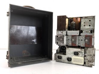 15 Watt Sender Empfänger b datiert 1944. Originallack, ungereinigtes Stück, Funktion nicht geprüft
