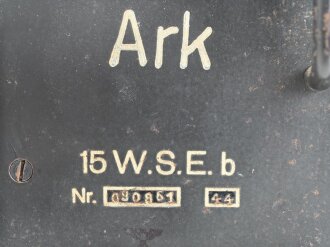 15 Watt Sender Empfänger b datiert 1944. Originallack, ungereinigtes Stück, Funktion nicht geprüft