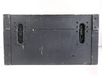 Transportkasten zum Flakfernrohr DF 10 x 80 Wehrmacht. Überlackiertes Stück