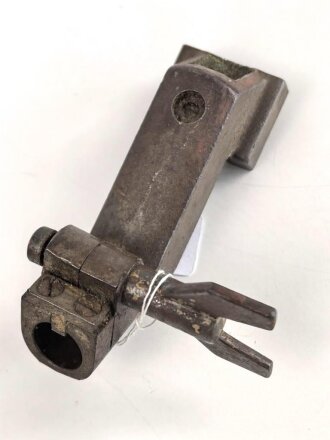 Aufnahme für Stirnschutz zum Flakfernrohr DF 10 x 80 Wehrmacht.
