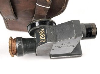1. Weltkrieg Zielfernrohr ZF12 für MG 08 und 08/15. Gute Durchsicht und Absehen, Originallack. Hersteller Emil Busch Rathenow, in zugehörigem Behälter