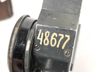 1. Weltkrieg Zielfernrohr ZF12 für MG 08 und 08/15. Gute Durchsicht und Absehen, Originallack. Hersteller Emil Busch Rathenow, in zugehörigem Behälter