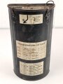 Luftwaffe, Notsignalbehälter für Leuchtpistole im Flugzeug. Originallack, datiert 1944