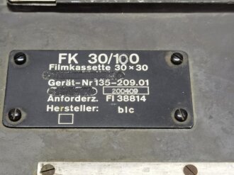 Luftwaffe, Reihenbildner 75/30, Fl 38702 mit Filmkassette F.K. 30/ 100 in Gestell Fl 38686-3- Guter Zustand, selten