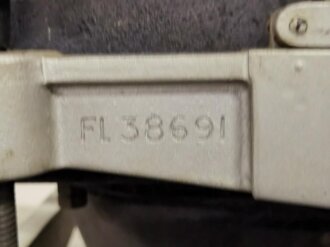 Luftwaffe, Reihenbildner 75/30, Fl 38702 mit Filmkassette F.K. 30/ 100 in Gestell Fl 38686-3- Guter Zustand, selten