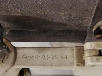 Luftwaffe, Reihenbildner 75/30, Fl 38702 mit Filmkassette F.K. 30/ 100 in Gestell Fl 38686-3- Guter Zustand, selten