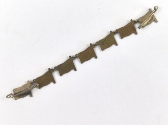 III.Reich, Kettchen mit 7 Fahnen, Gesamtlänge 11cm