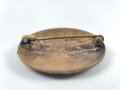 Brosche "Deutsches Rotes Kreuz Helferin" Emailleschaden