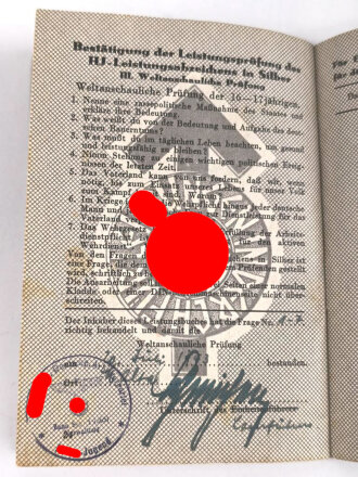 Leistungsbuch der Hitler-Jugend,eingetragenes Leistungsabzeichen in Silber, Bann 332 Landshut, datiert 1943